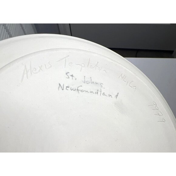 Alexis Templeton Newfoundland Glazed Ceramic Plate 6.5" Blue & White Handcrafted - Picture 4 of 7